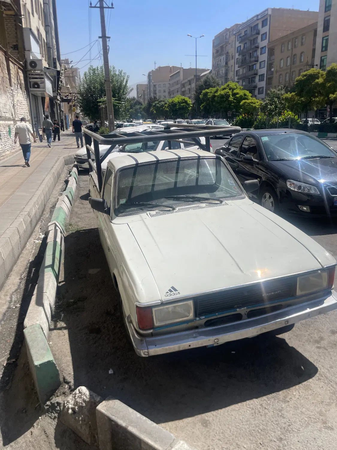 پیکان وانت بنزینی - 1385