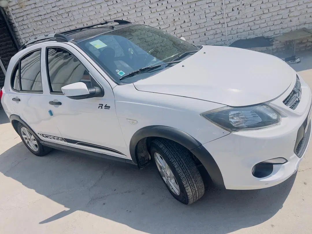 کوییک R دنده‌ای - 1399