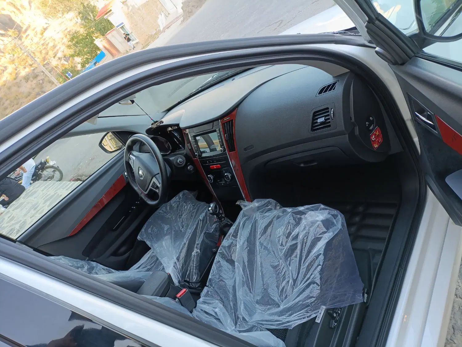 دنا پلاس ۶ دنده EF7p - 1403