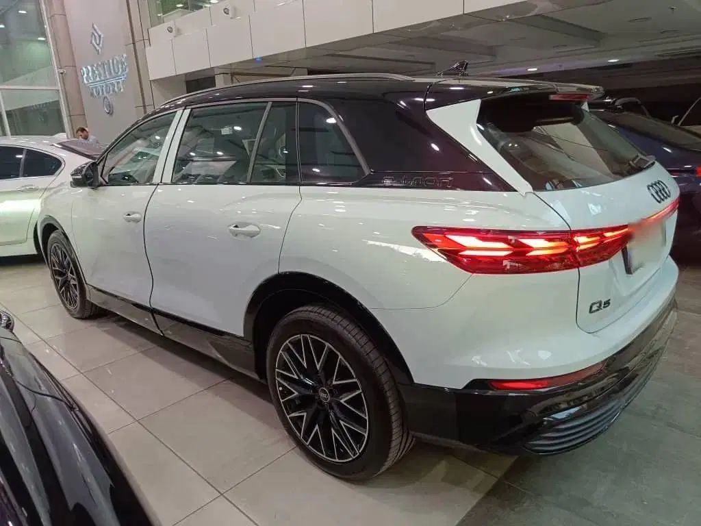 خودرو آئودی، Q5 آگهی ann_20427513