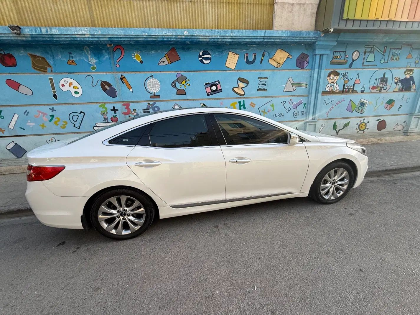 هیوندای آزرا (گرنجور) 3000cc - 2012