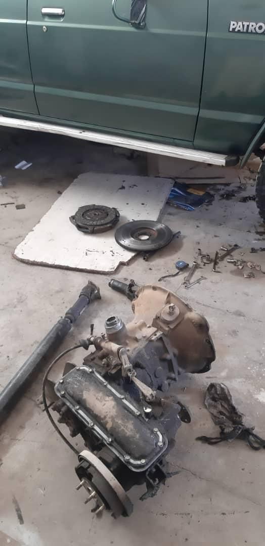 نیسان پاترول چهار درب 6 سیلندر - 1374