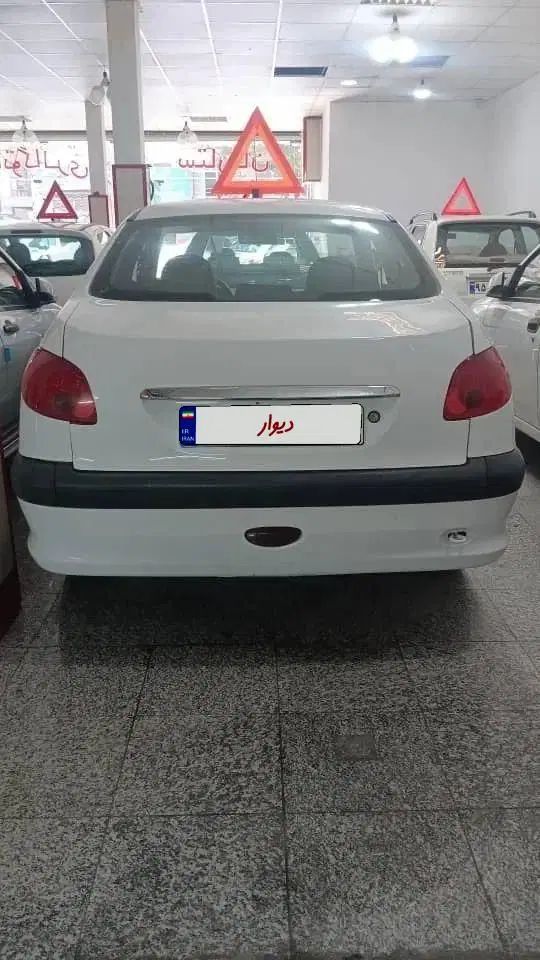 پژو ۲۰۶ صندوق دار v8 - 1396
