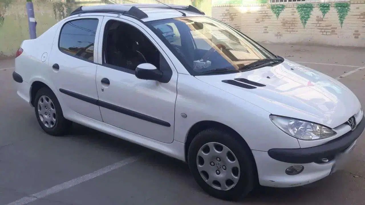 پژو ۲۰۶ صندوق دار v8 - 1394