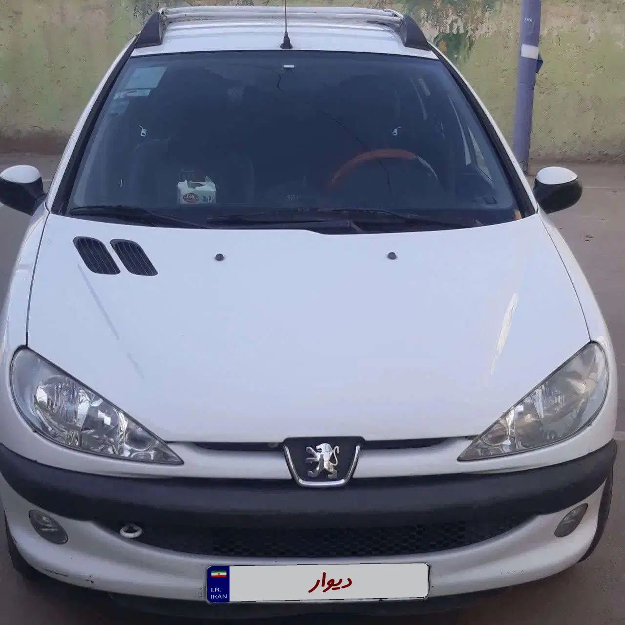 پژو ۲۰۶ صندوق دار v8 - 1394