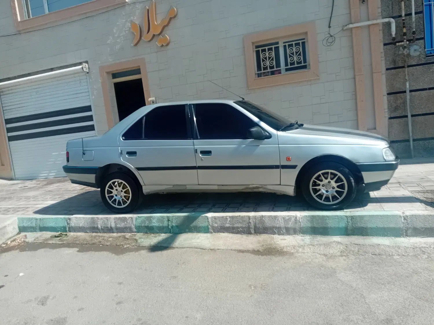 پژو 405 GLX - 1385