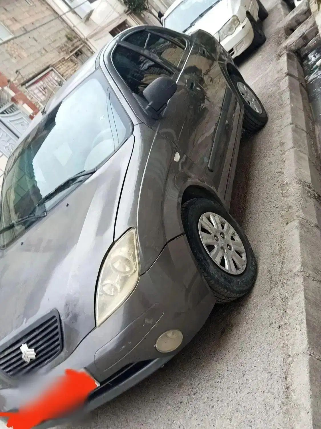 تیبا صندوق دار SX - 1393