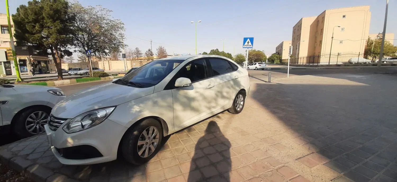 جک J4 اتوماتیک ساده - 1399