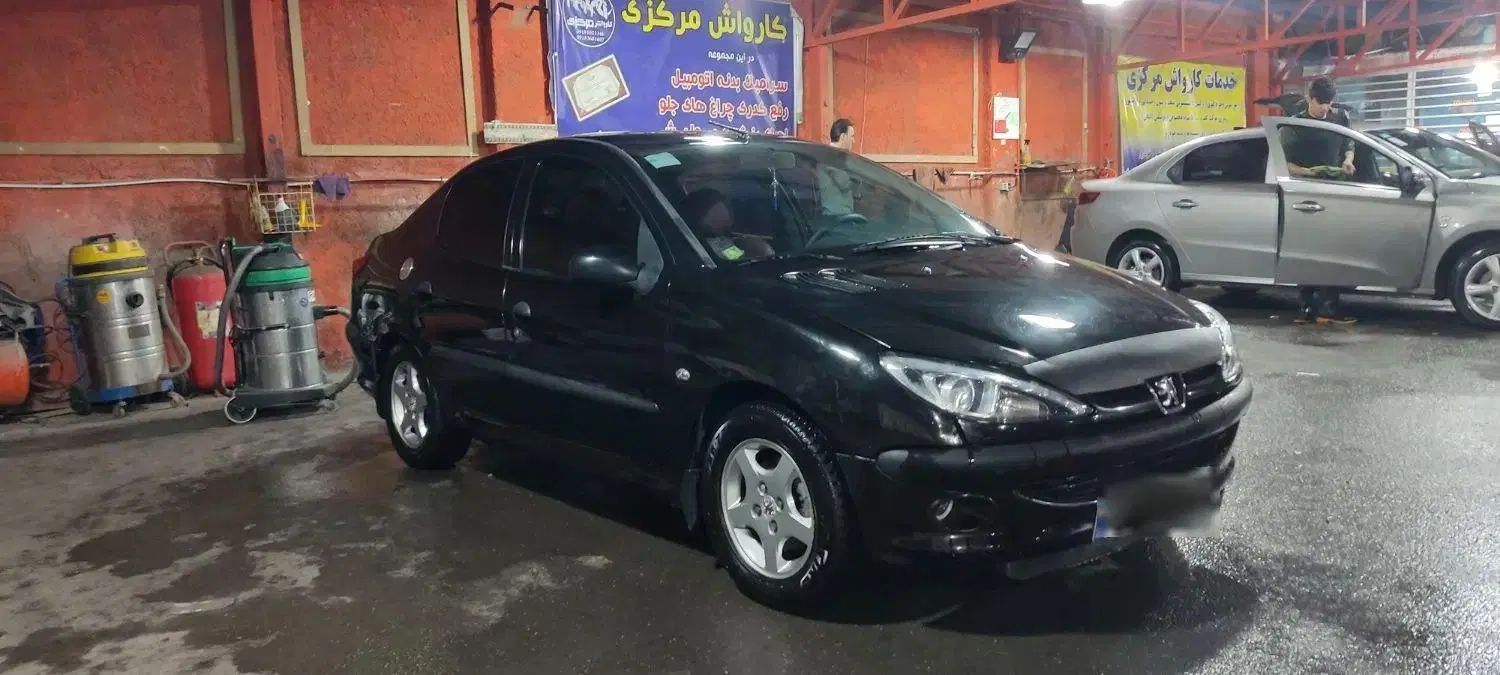 پژو ۲۰۶ صندوق دار v8 - 1393