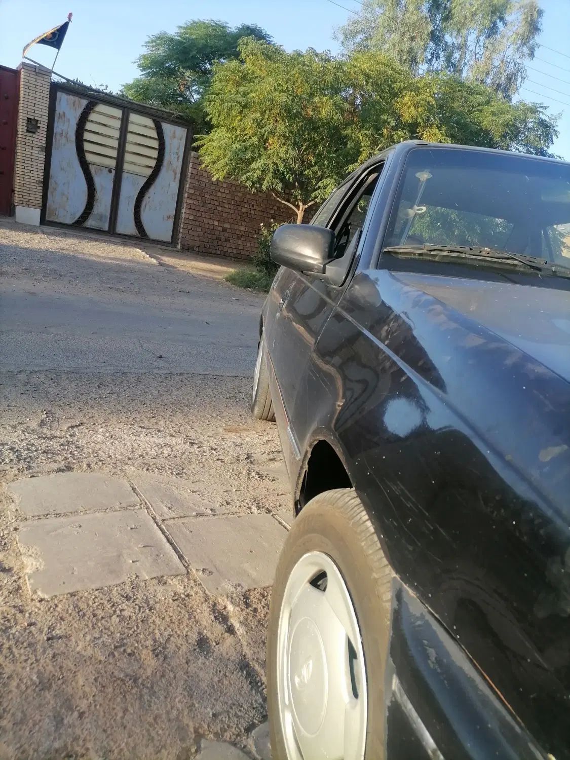 دوو سیلو سدان - 1381