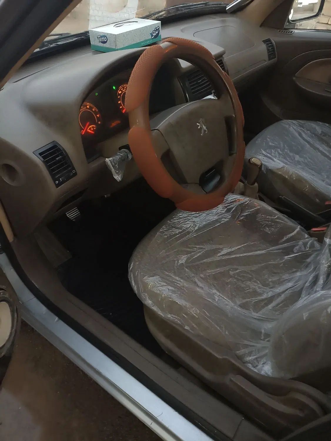 پژو 405 بنزینی GLX - TU5 - 1395