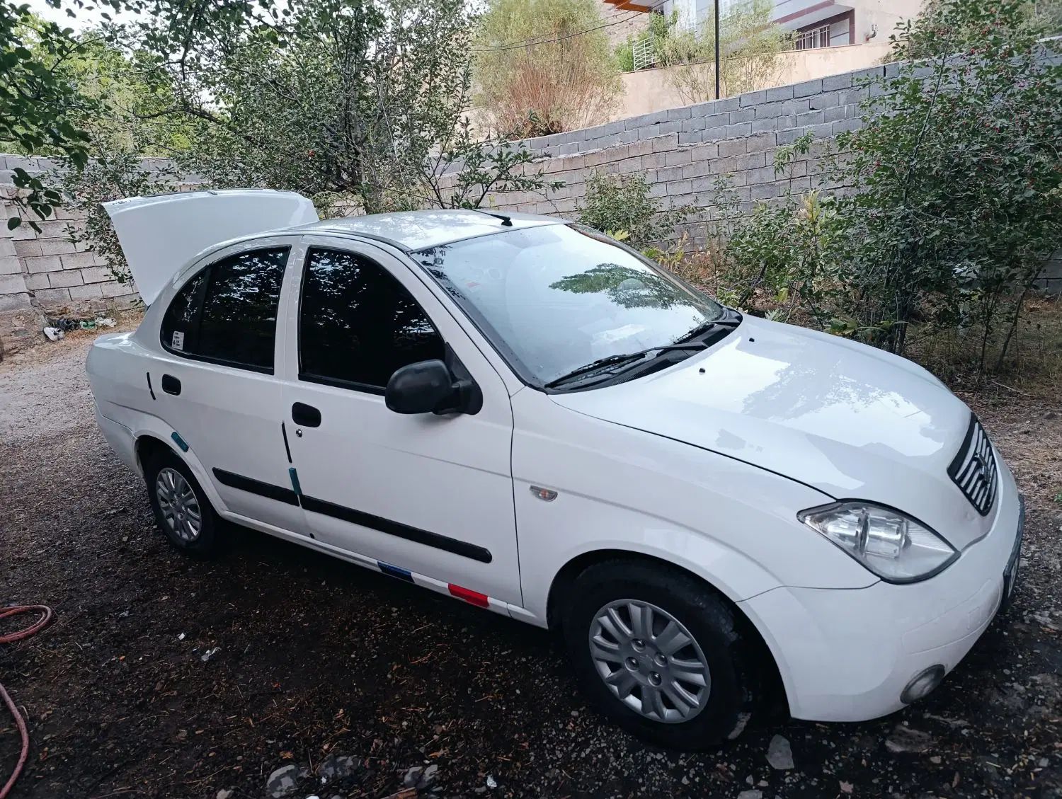 تیبا صندوق دار EX - 1393