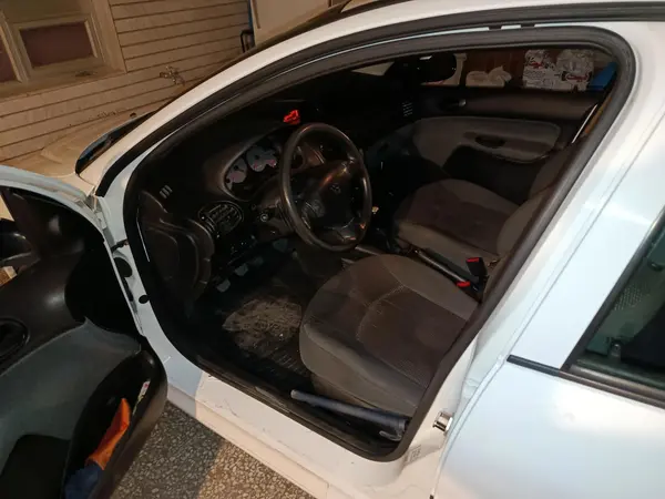 پژو ۲۰۶ صندوق دار v8 - 1397