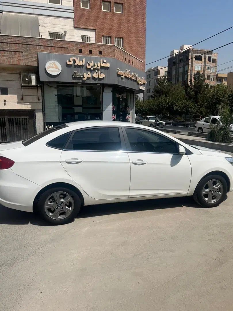 جک J4 اتوماتیک آپشنال - 1402