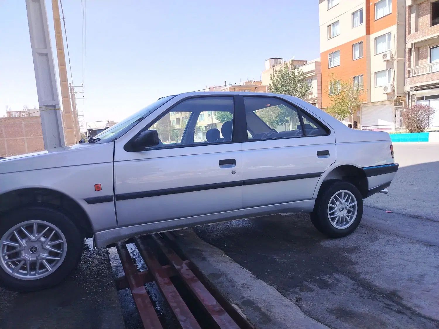 پژو 405 GLX - 1390