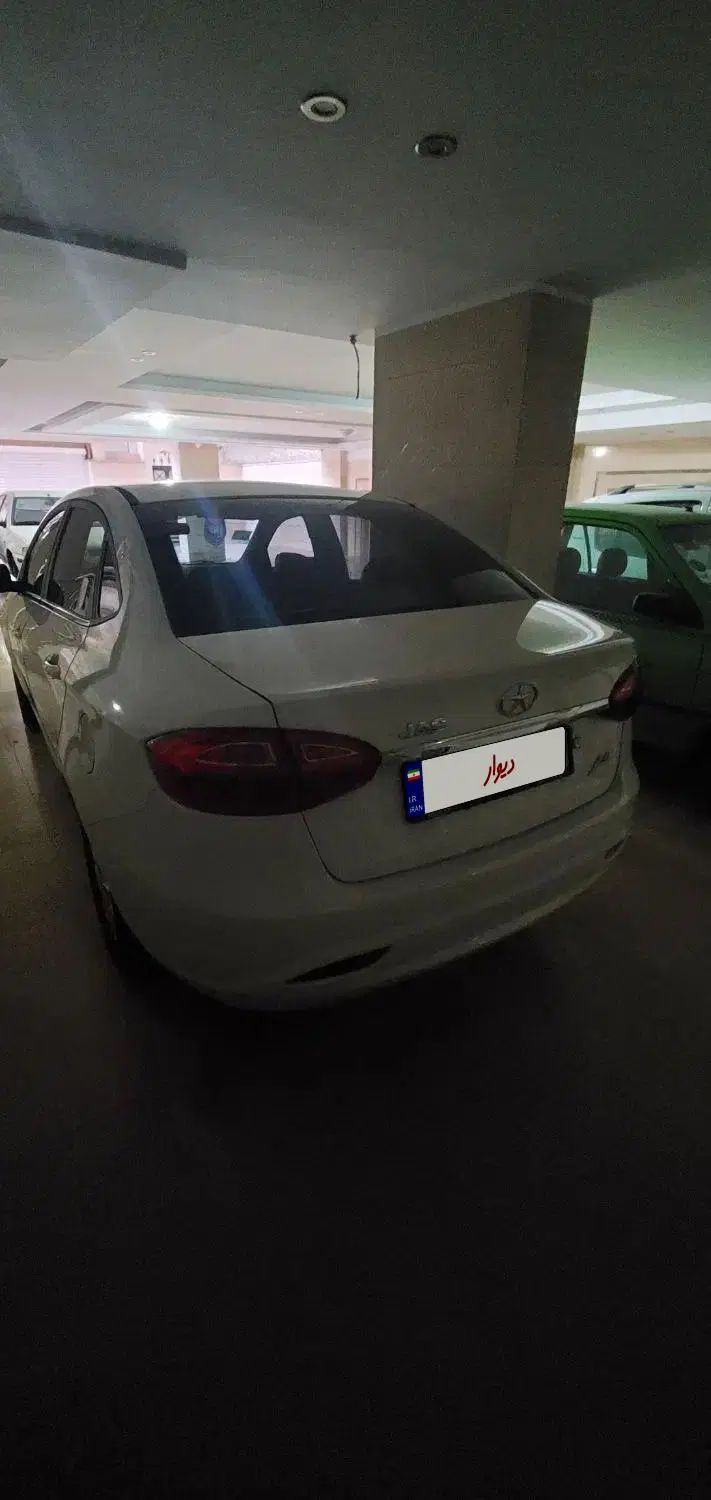 جک J4 اتوماتیک ساده - 1401