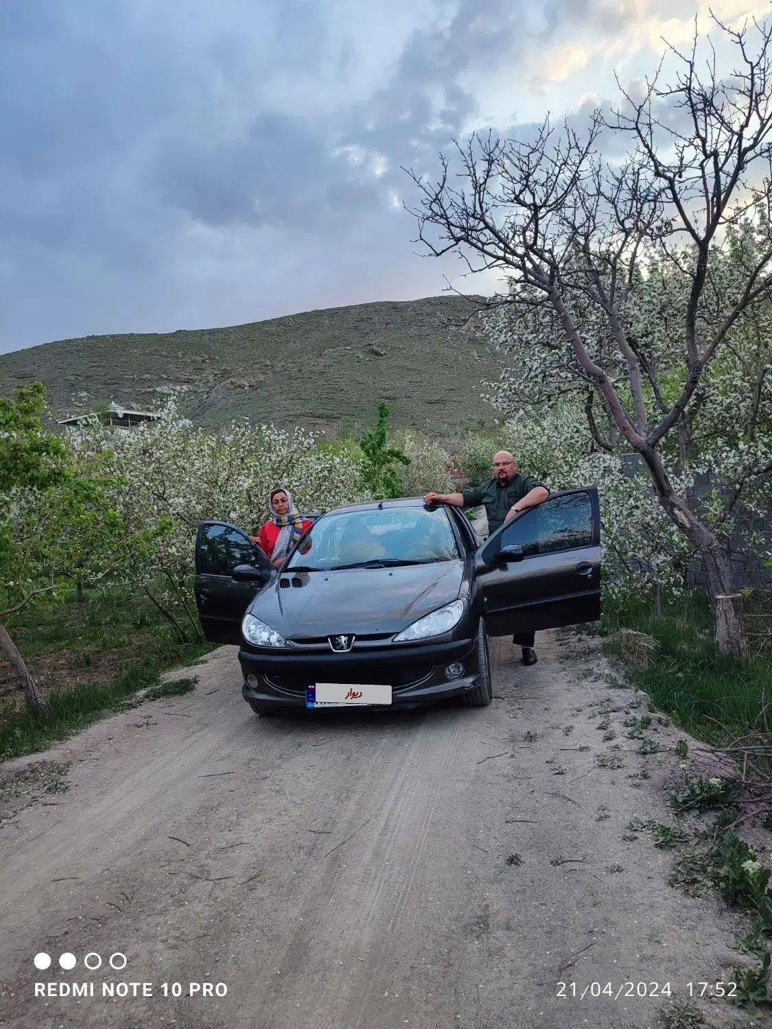 پژو ۲۰۶ صندوق دار v8 - 1393