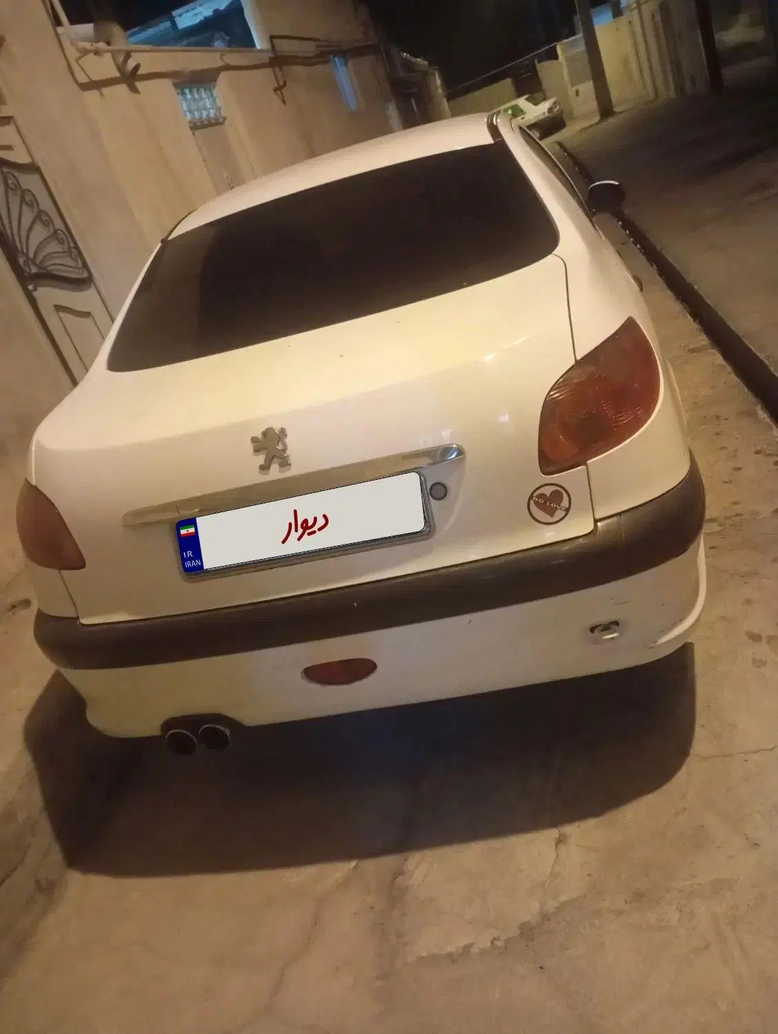 پژو ۲۰۶ صندوق دار v8 - 1390