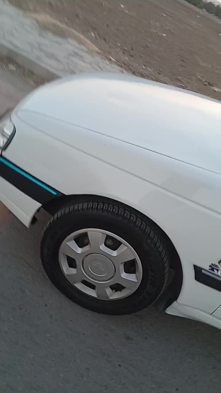 پژو 405 SLX بنزینی TU5 - 1390