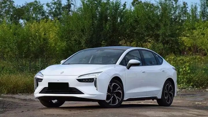 لونا GRE 110 کیلو وات - 2024