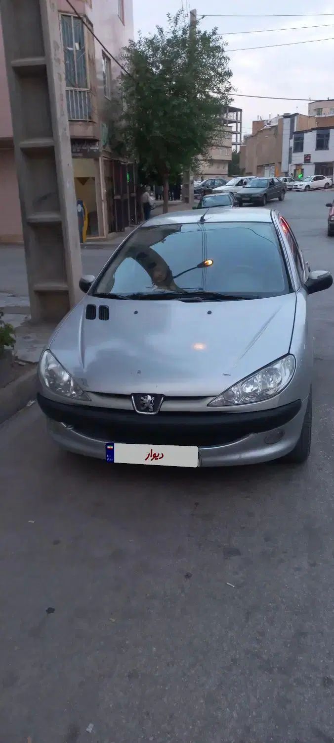 پژو ۲۰۶ صندوق دار v20 - 1389