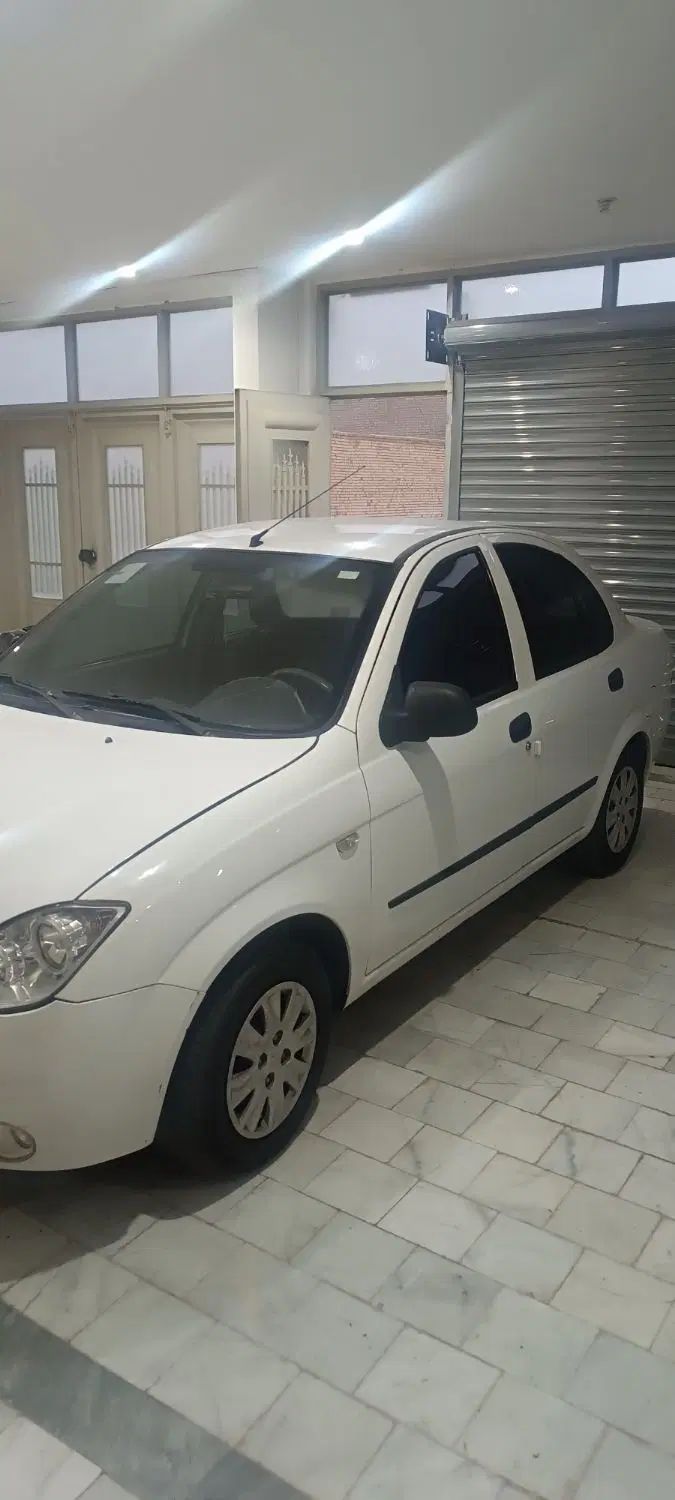 تیبا صندوق دار SX - 1395