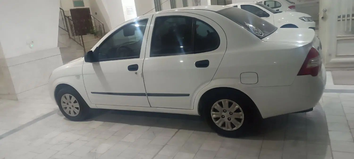 تیبا صندوق دار SX - 1395