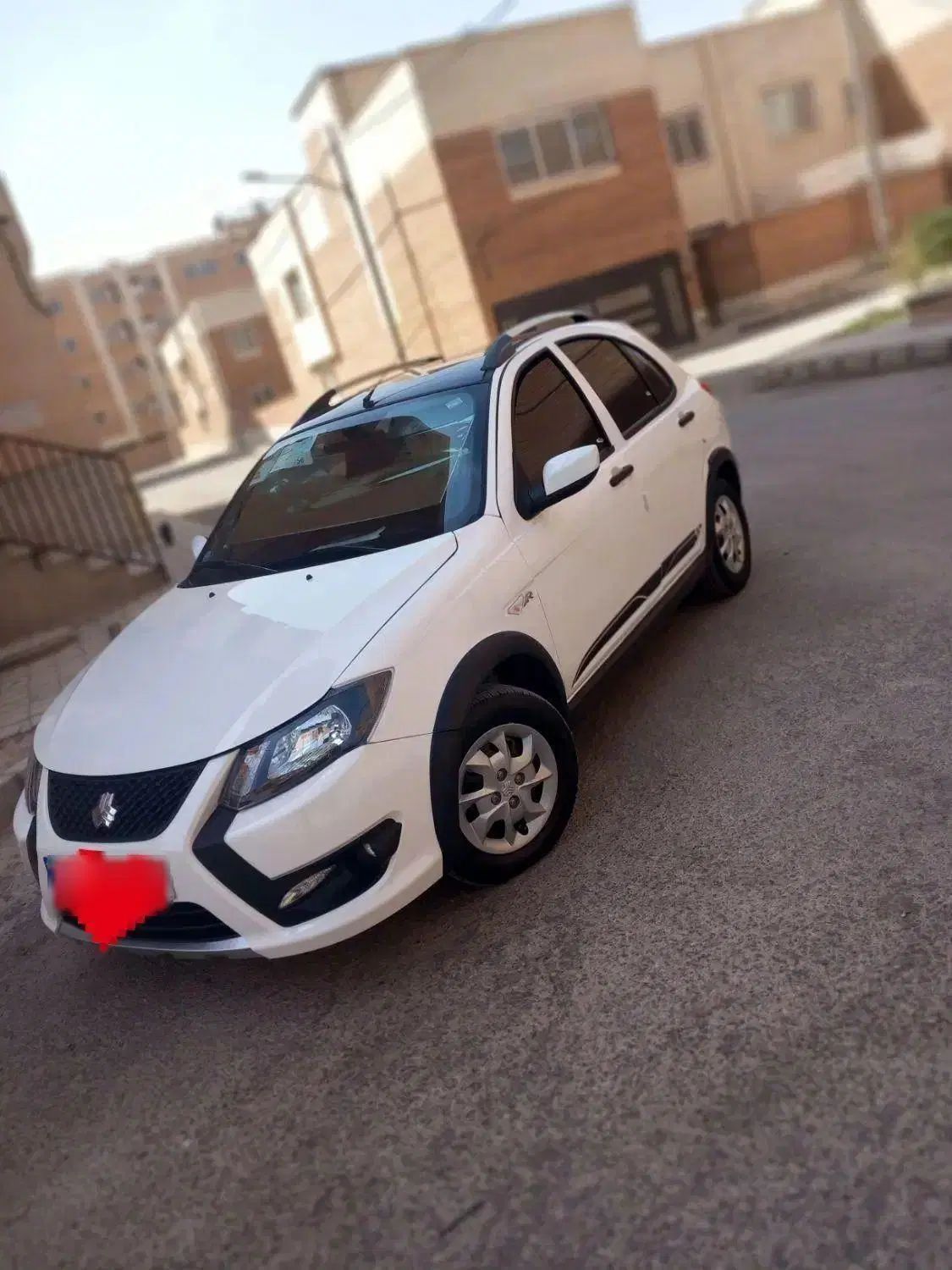 کوییک R دنده‌ای - 1404