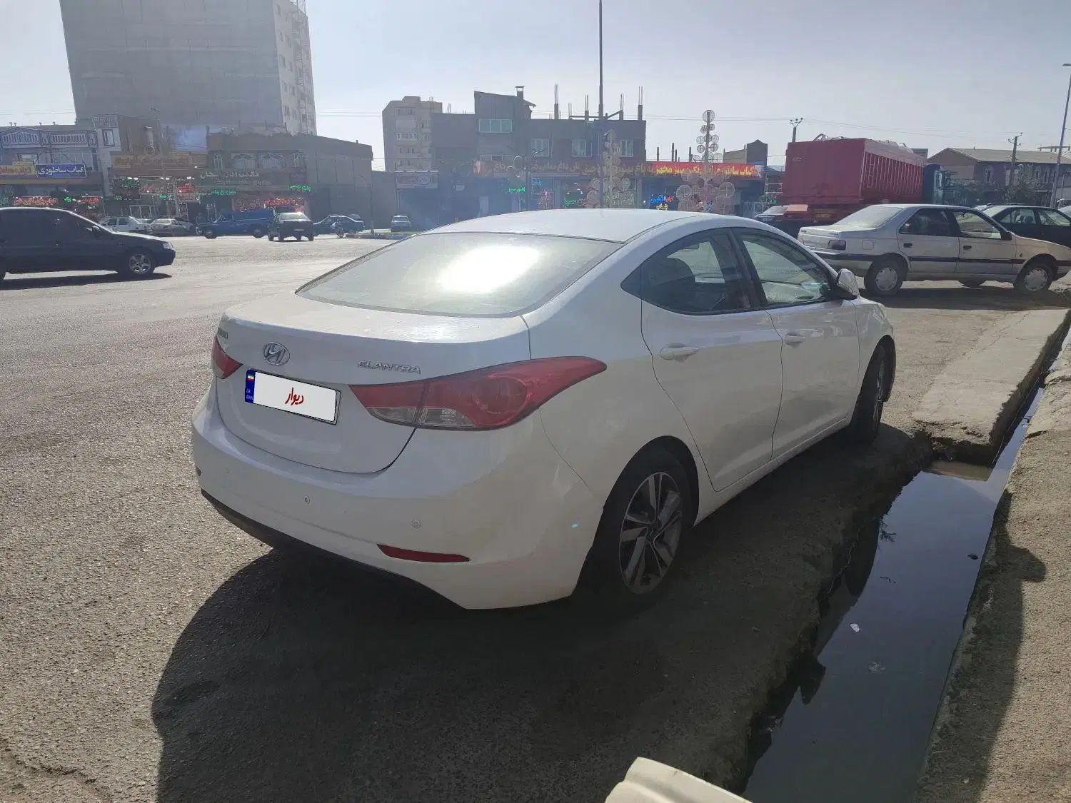 هیوندای النترا 1.8 لیتر - 2014