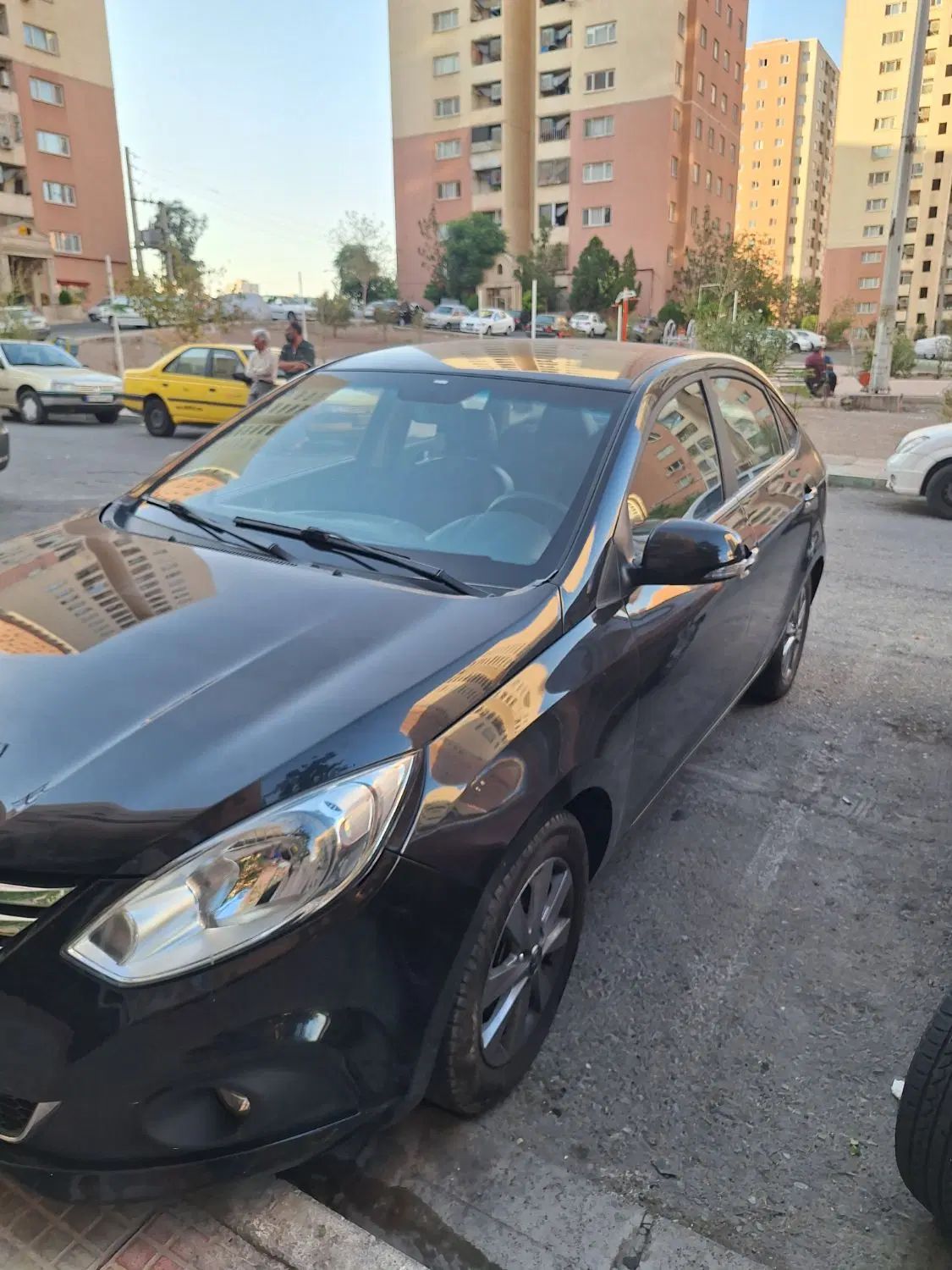 جک J4 اتوماتیک آپشنال - 1402