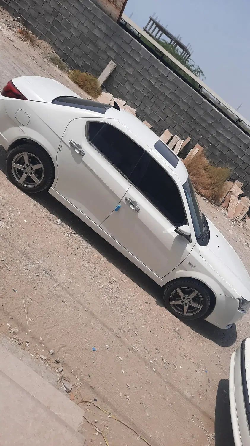 دنا پلاس توربو 6 دنده - 1402