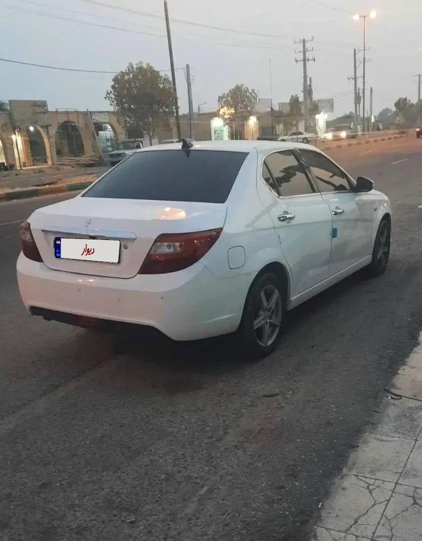 دنا پلاس توربو 6 دنده - 1402
