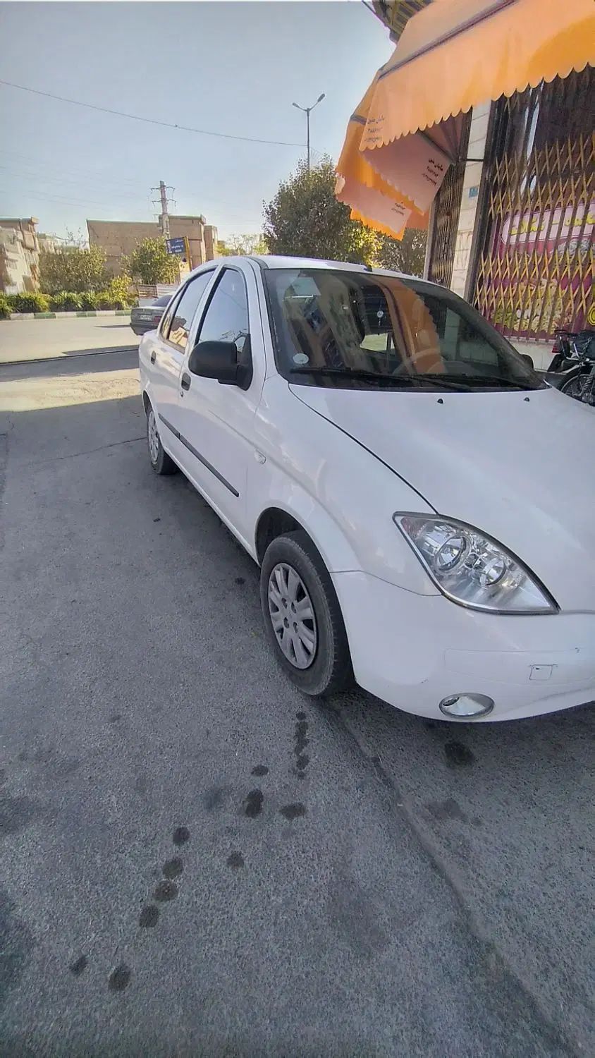 تیبا صندوق دار SX - 1400