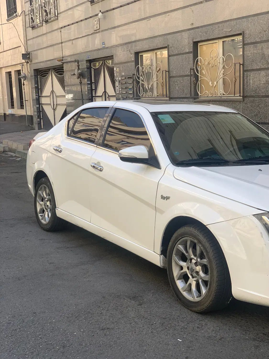 دنا پلاس توربو اتوماتیک - 1400