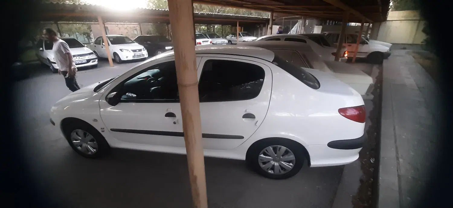پژو ۲۰۶ صندوق دار v8 - 1395
