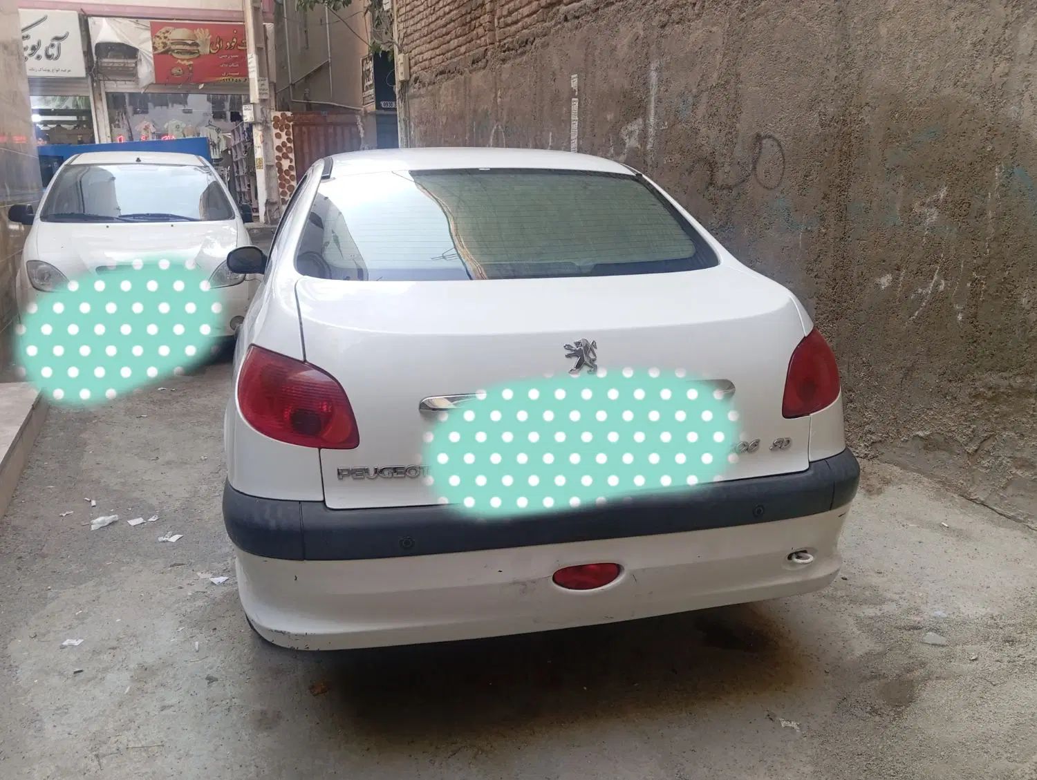 پژو ۲۰۶ صندوق دار v8 - 1396