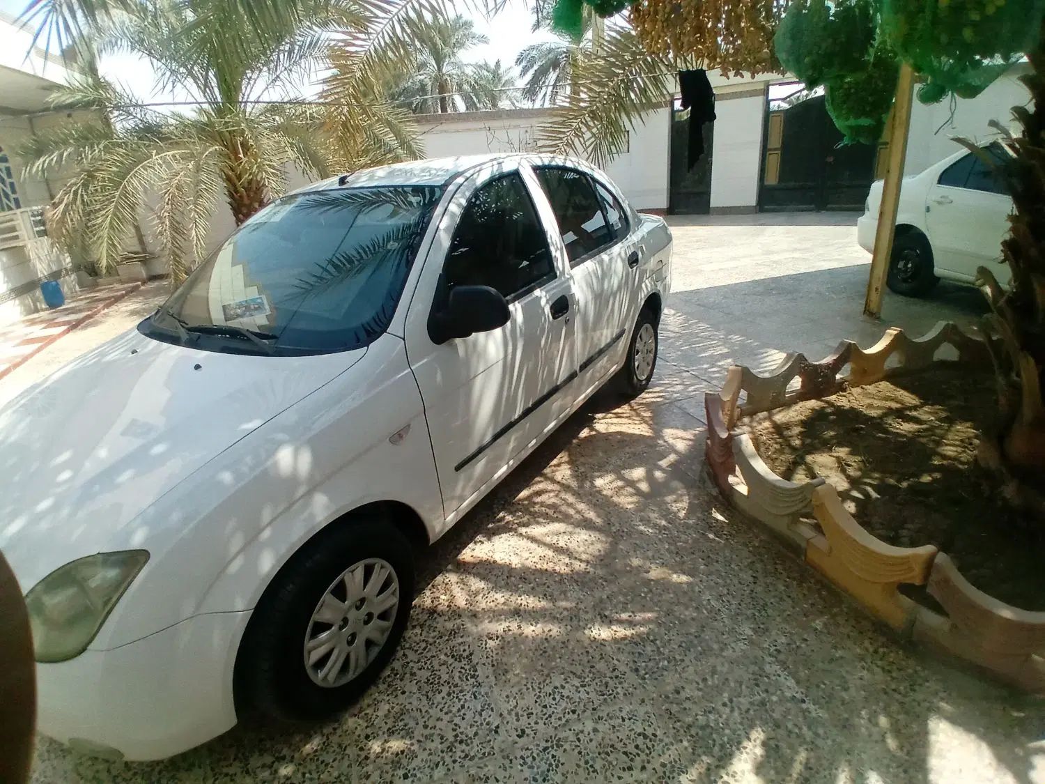 تیبا صندوق دار SX - 1398