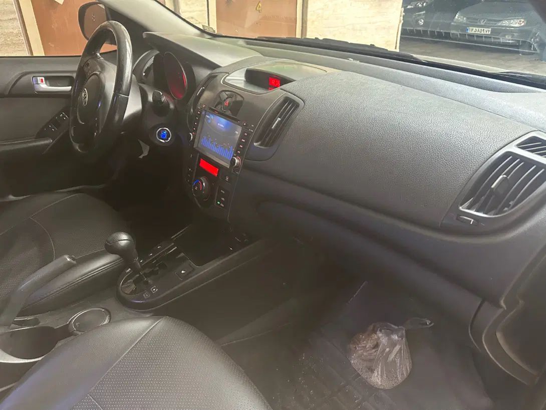 کیا سراتو 2.0 لیتر اتوماتیک GT لاین - 2010