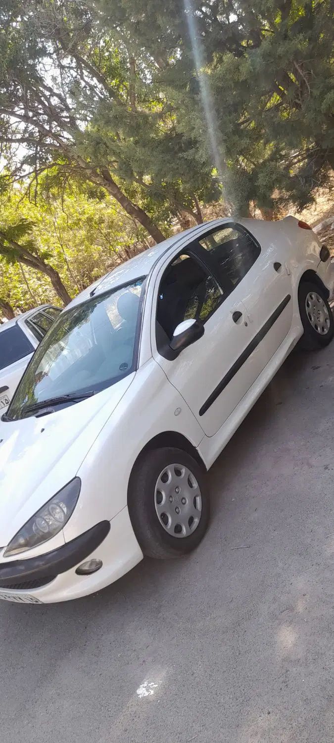 پژو ۲۰۶ صندوق دار v20 - 1389