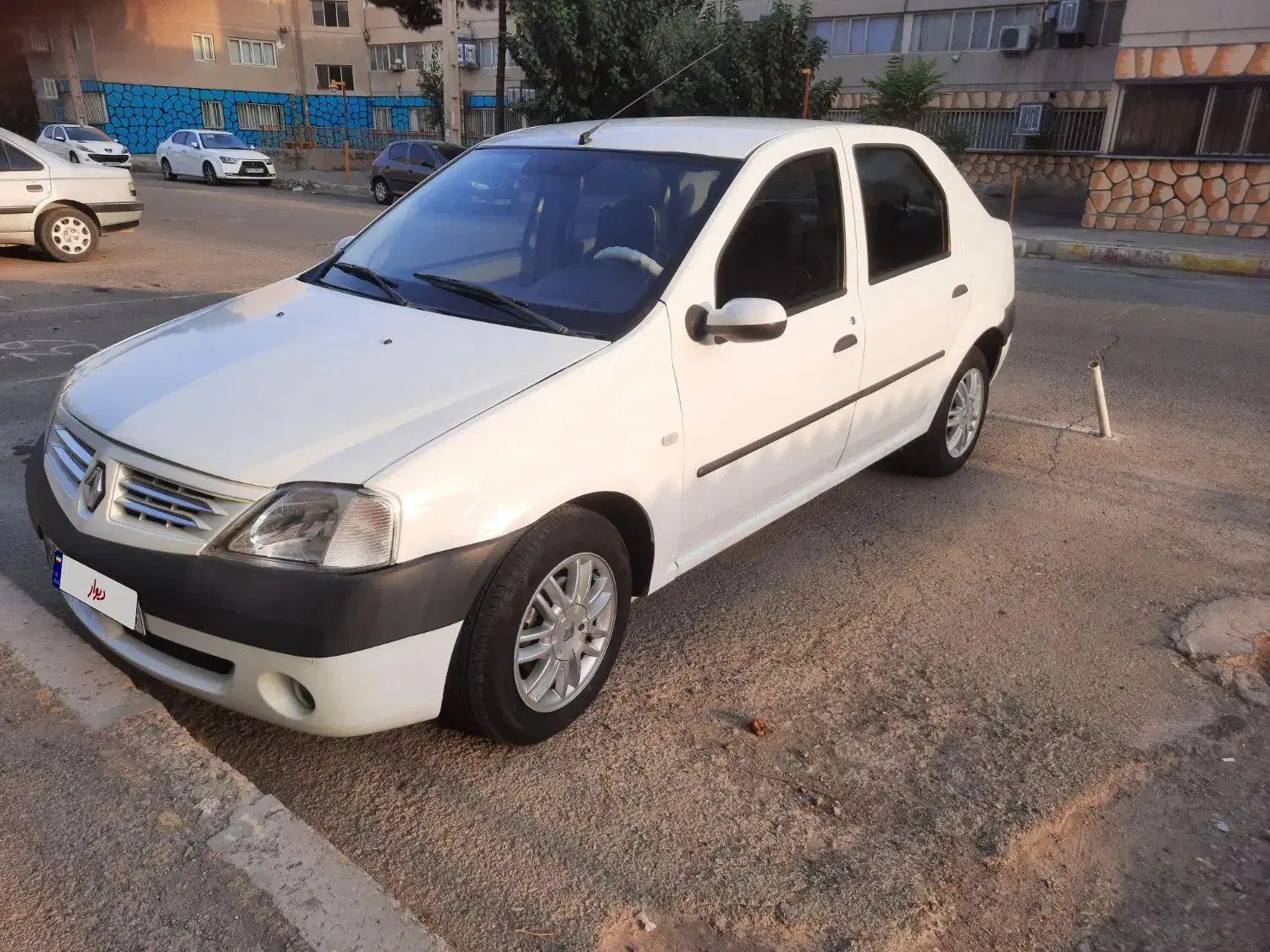 خودرو رنو، تندر 90 آگهی ann_20431122