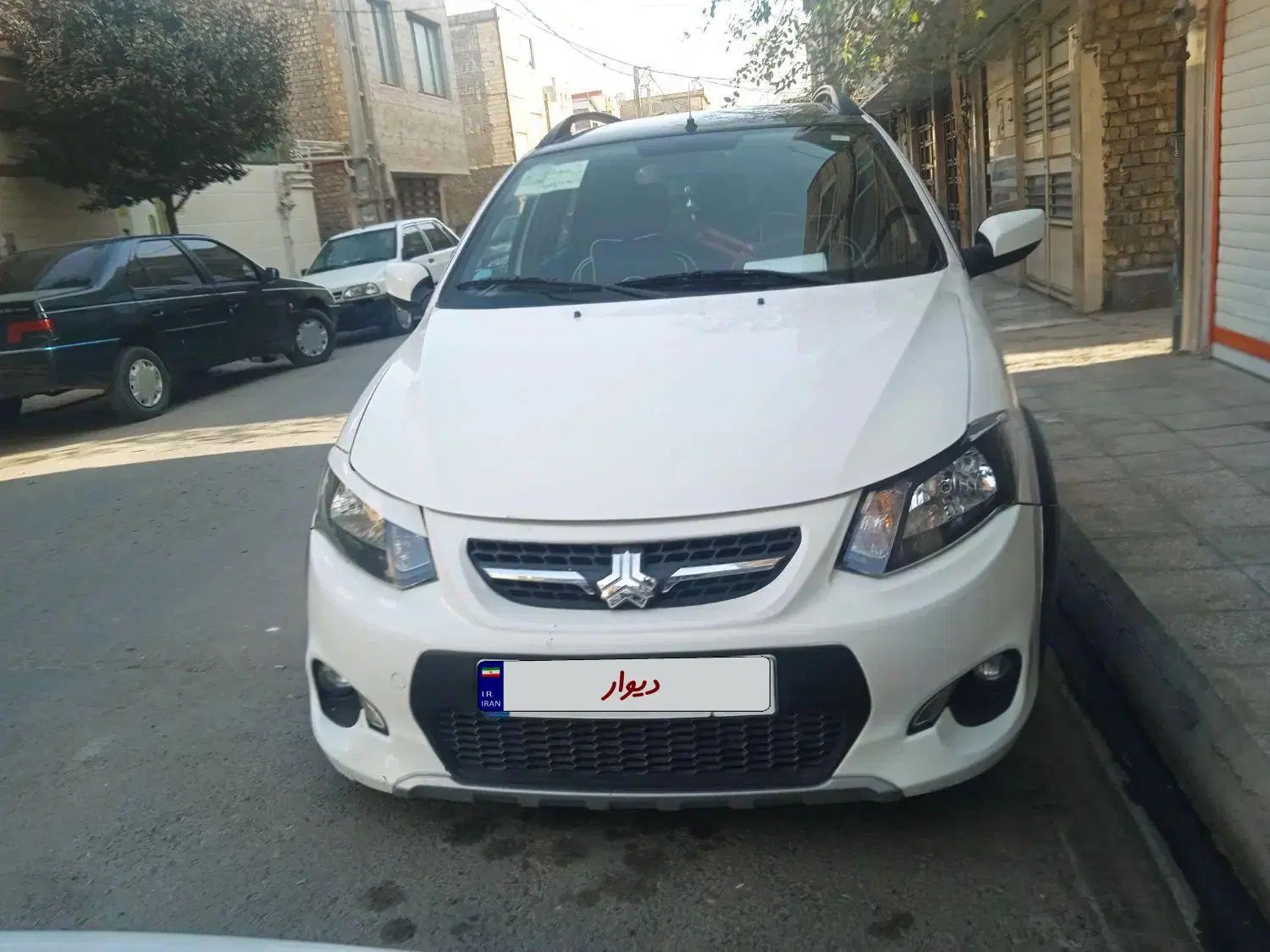 کوییک R دنده‌ای - 1402