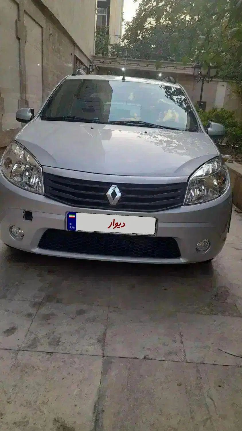 رنو ساندرو اتوماتیک - 1395