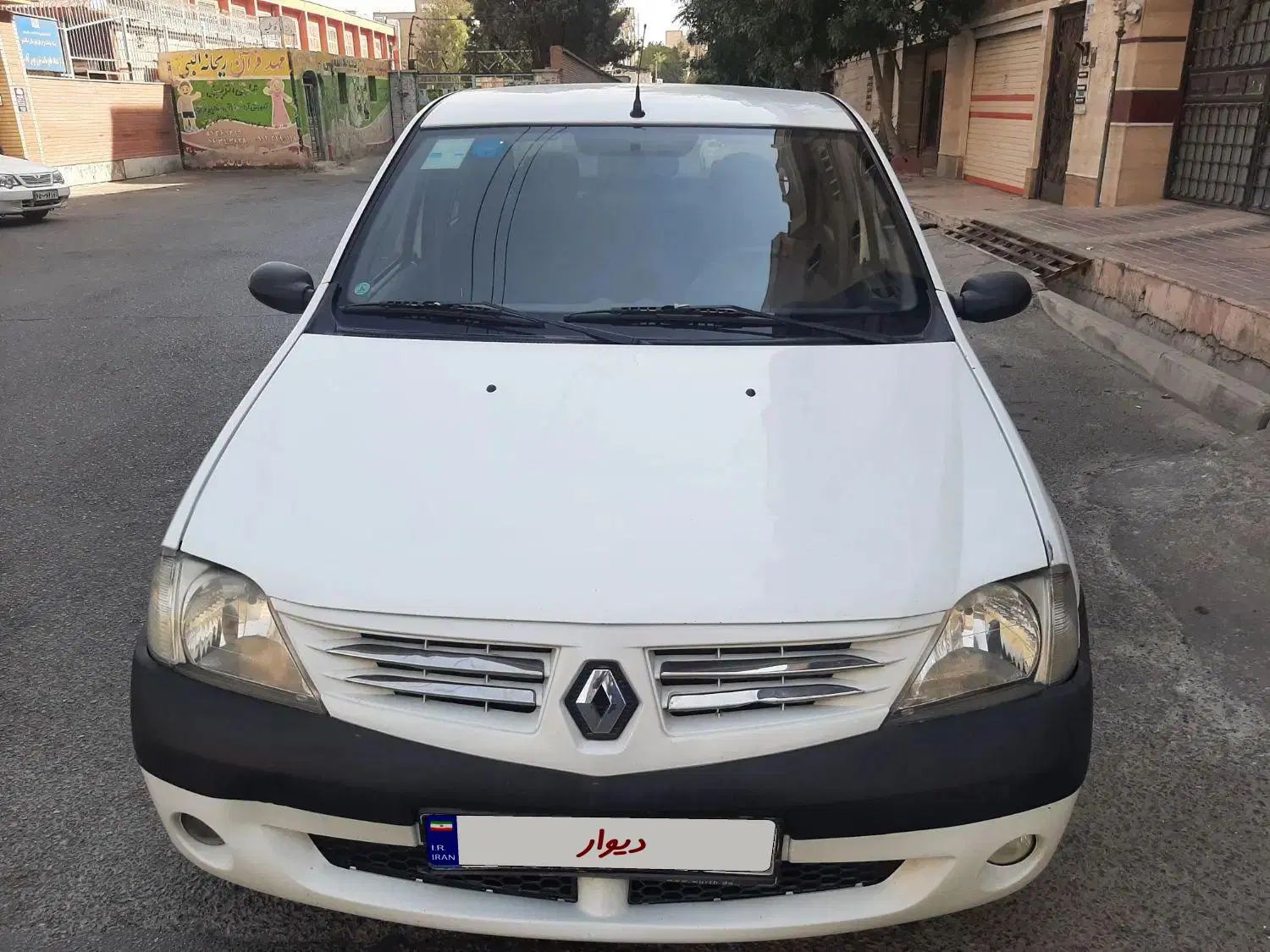 خودرو رنو، تندر 90 آگهی ann_20431379