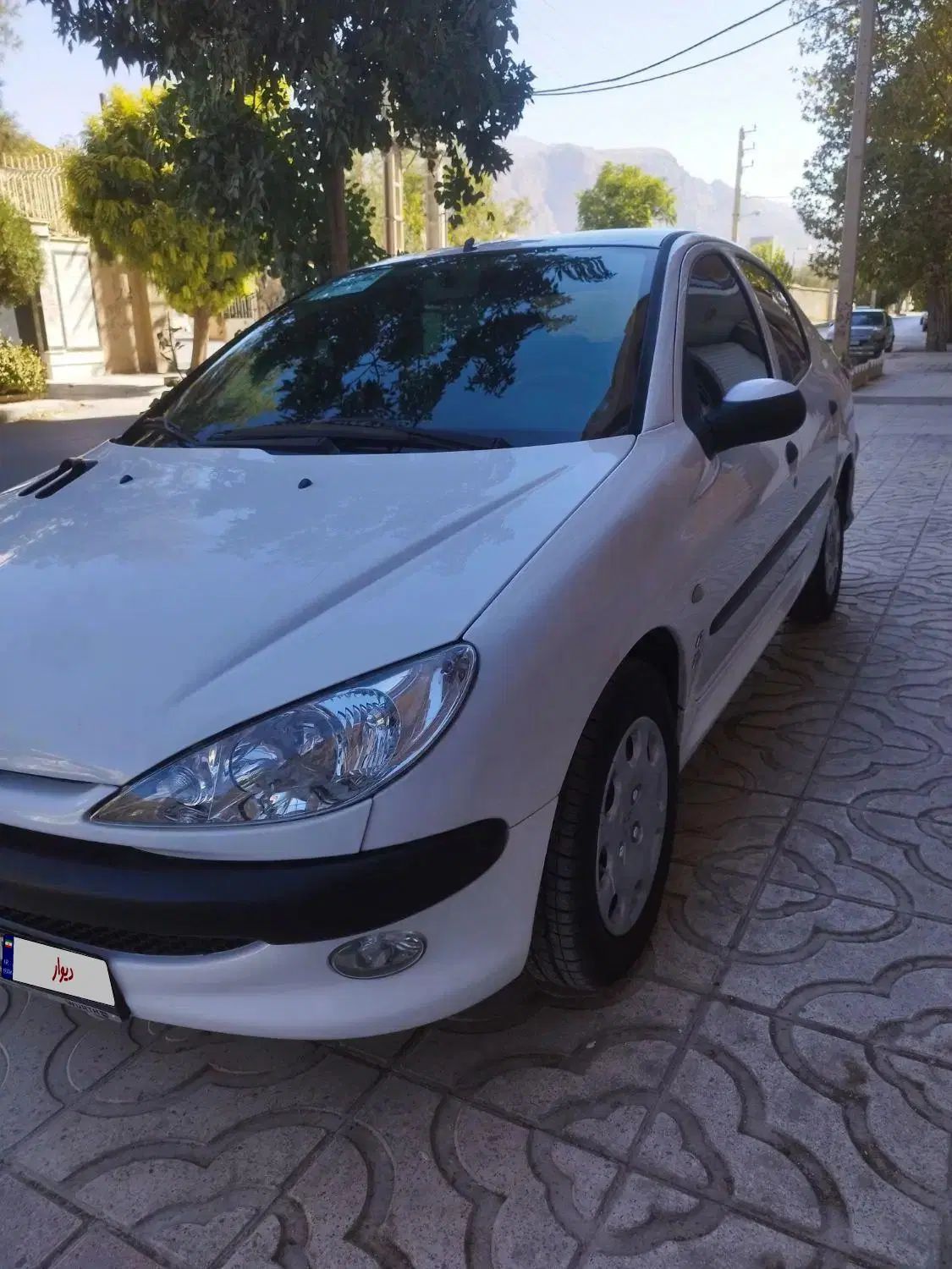 پژو ۲۰۶ صندوق دار v8 - 1398