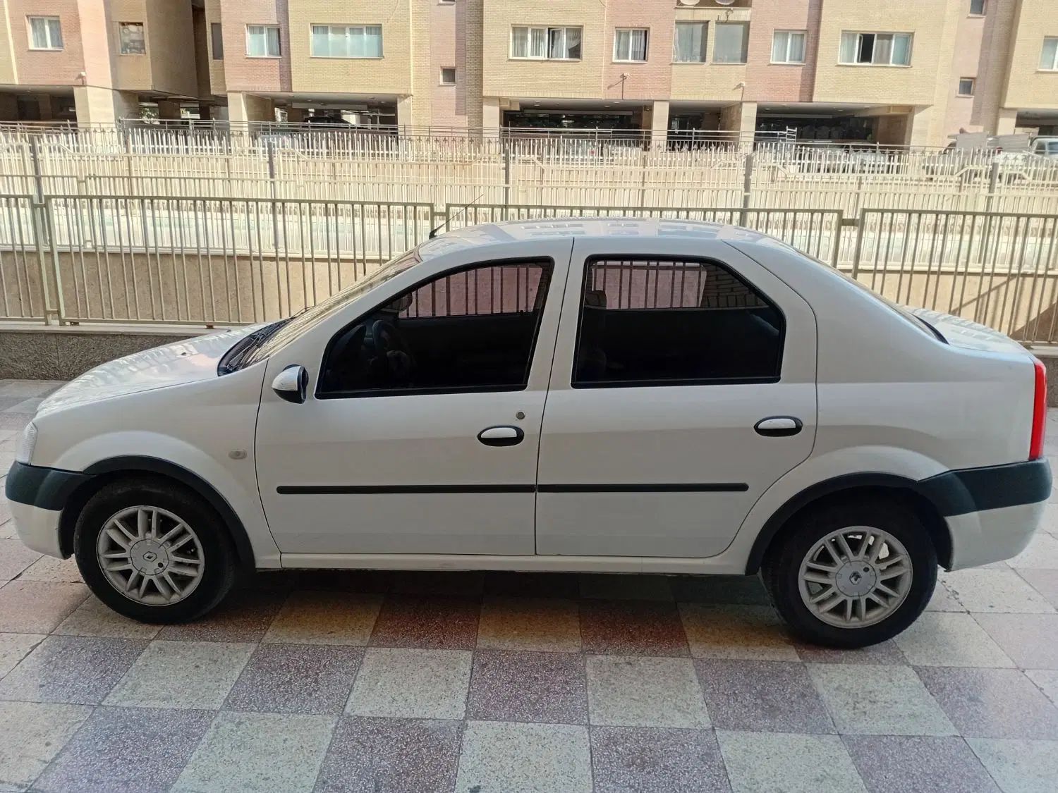 رنو تندر 90 E2 - 1390