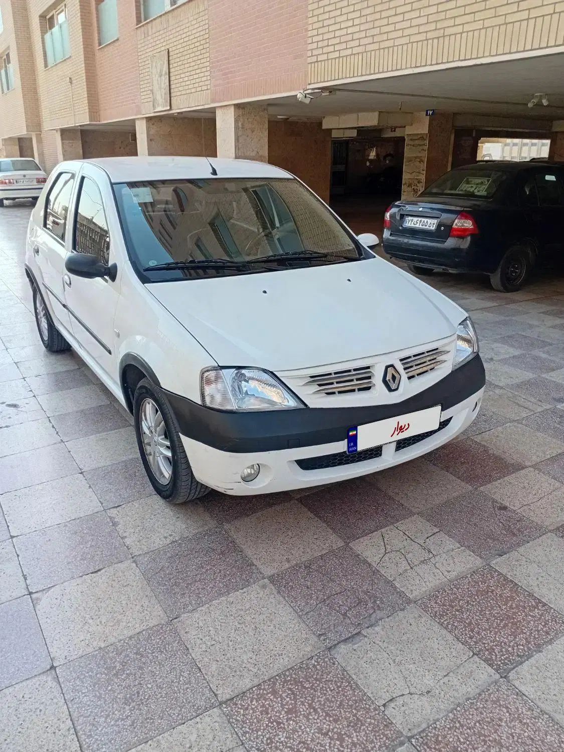 خودرو رنو، تندر 90 آگهی ann_20431581