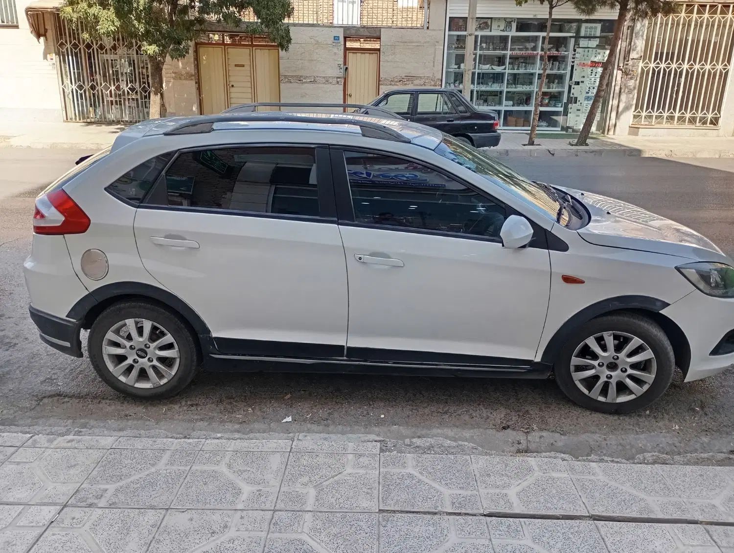 ام وی ام 315 هاچ بک اسپرت اکسلنت - 1396