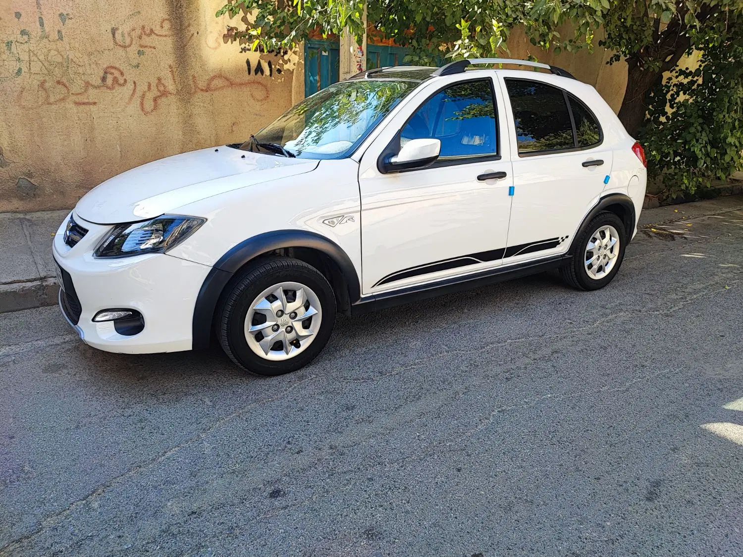 خودرو کوییک، R آگهی ann_20431815