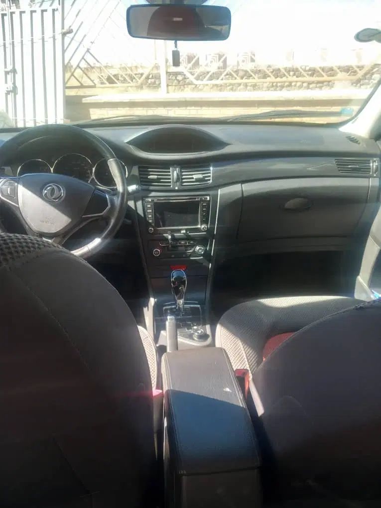 خودرو دانگ فنگ، H30 کراس آگهی ann_20431896