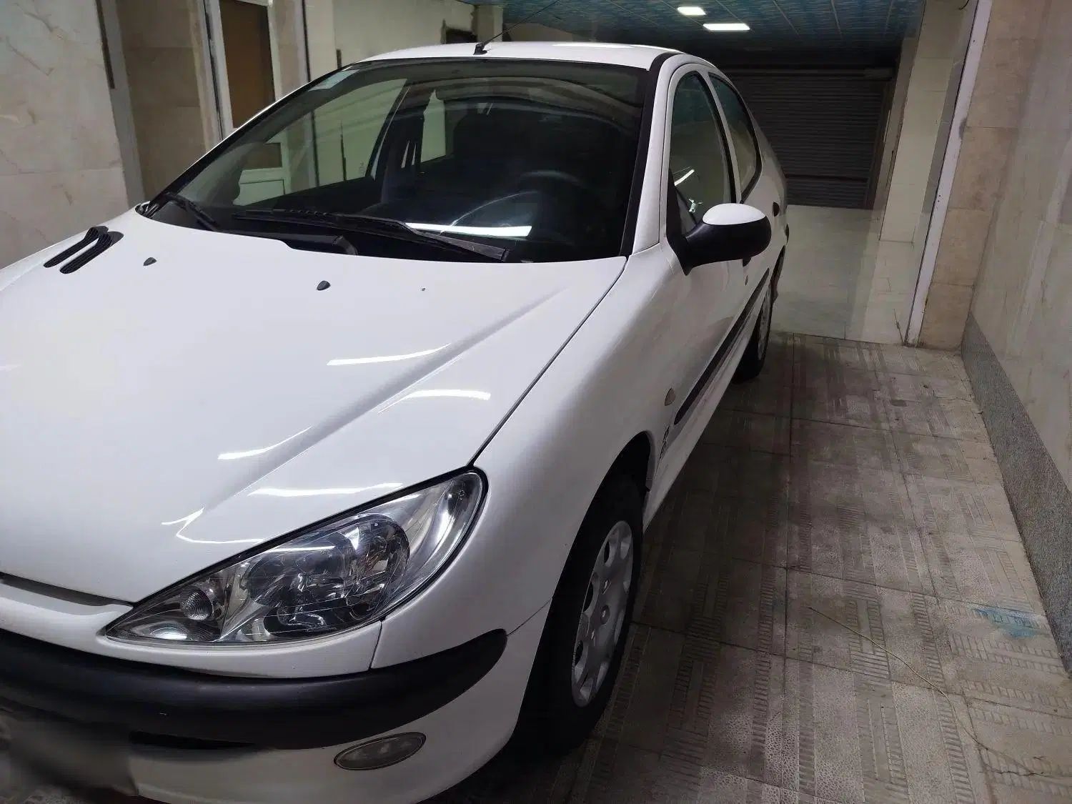 پژو ۲۰۶ صندوق دار v8 - 1399